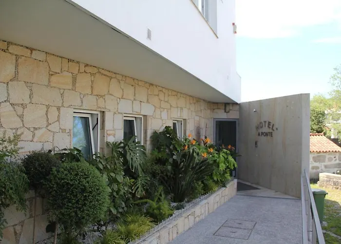 호텔 A Ponte *